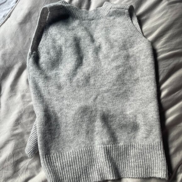 La Miel V Neck Sweater Vest Pullover - Picture 2 of 3